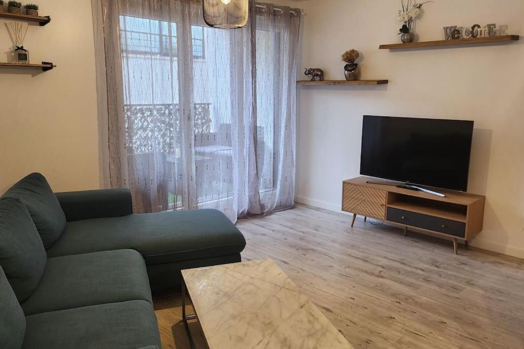 Elegance Et Charme Aux Portes De Paris Saint-Ouen  Ngoại thất bức ảnh